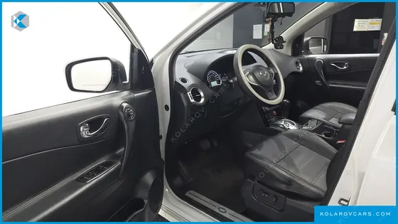 RENAULT KOREA QM5 GASOLINE 2WD RE