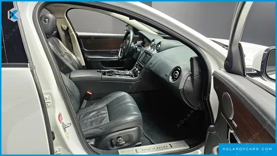 JAGUAR XJ 2.0 LUXURY SWB