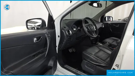RENAULT KOREA QM5 GASOLINE 2WD RE