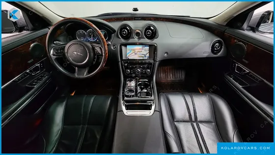 JAGUAR XJ 3.0 SC PREMIUM LUXURY LWB