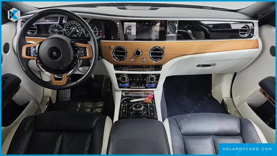 ROLLS ROYCE GHOST 6.7 EWB V12