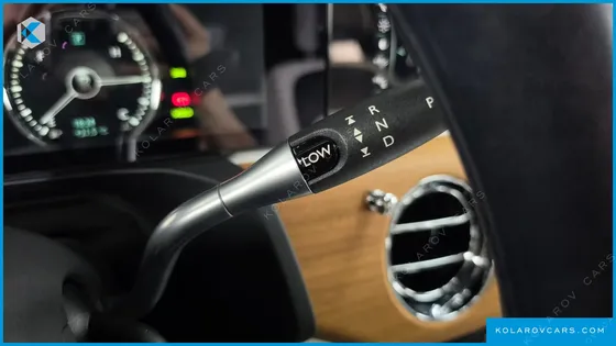 ROLLS ROYCE GHOST 6.7 EWB V12