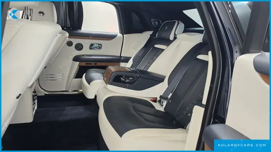 ROLLS ROYCE GHOST 6.7 EWB V12