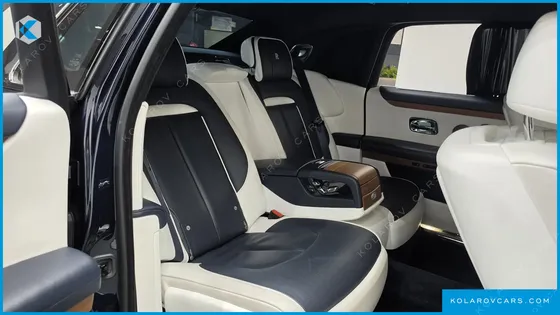 ROLLS ROYCE GHOST 6.7 EWB V12