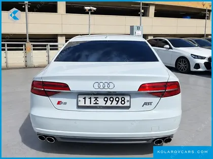 AUDI S8 4.0 TFSI QUATTRO