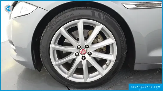 JAGUAR XJ 3.0D PREMIUM LUXURY LWB