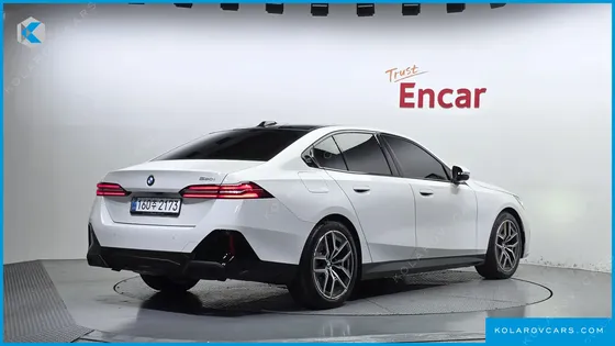 BMW 5 SERIES 520I M SPORT