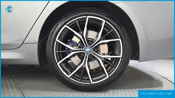 BMW 5 SERIES 530E M SPORT