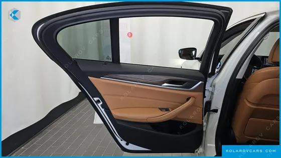 BMW 5 SERIES 530E LUXURY