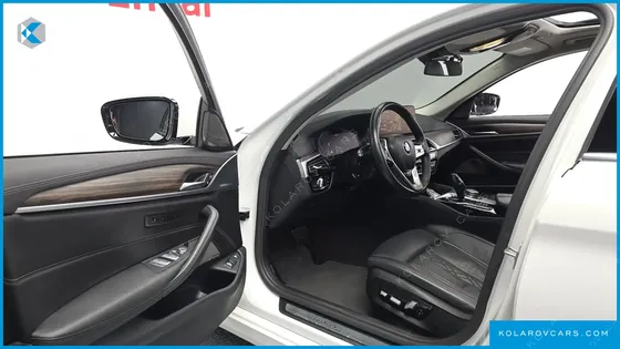 BMW 5 SERIES 530E LUXURY