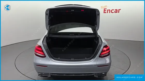 MERCEDES E-CLASS E300E 4MATIC EXCLUSIVE