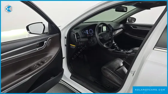 HYUNDAI GRANDEUR EXCLUSIVE