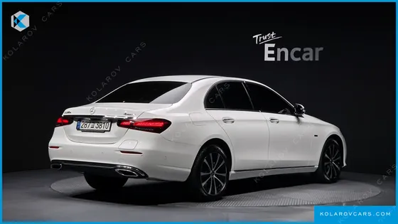 MERCEDES E-CLASS E300E 4MATIC EXCLUSIVE