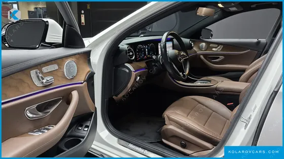 MERCEDES E-CLASS E300E 4MATIC EXCLUSIVE