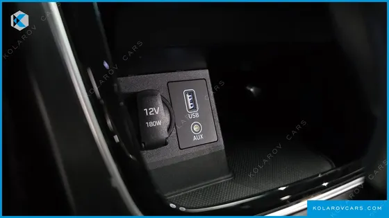 HYUNDAI GRANDEUR PREMIUM