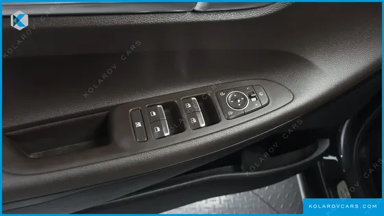 HYUNDAI GRANDEUR PREMIUM