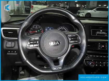 KIA K5 1.6 TURBO SX