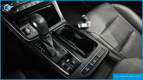 HYUNDAI GRANDEUR PREMIUM