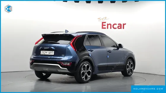 KIA NIRO SIGNATURE