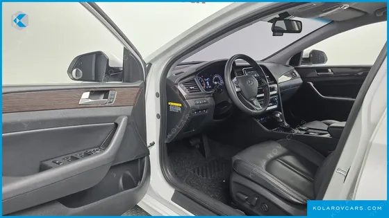 HYUNDAI SONATA 2.0 MODERN