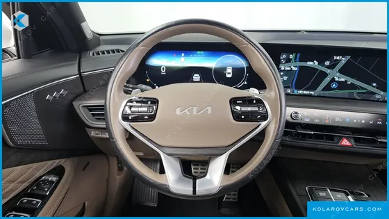 KIA K8 2.5 GASOLINE 2WD