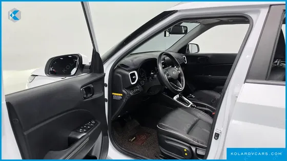 HYUNDAI VENUE 1.6 FLUX