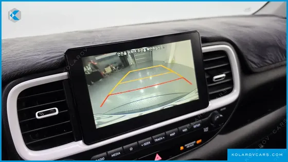 HYUNDAI VENUE 1.6 FLUX
