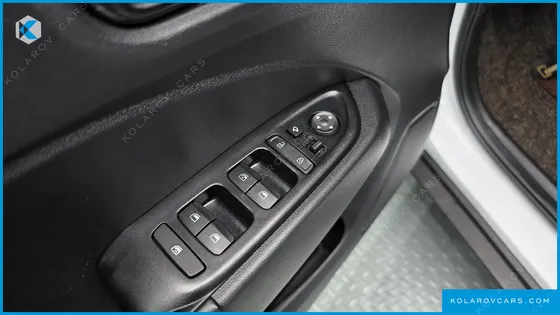 HYUNDAI VENUE 1.6 FLUX