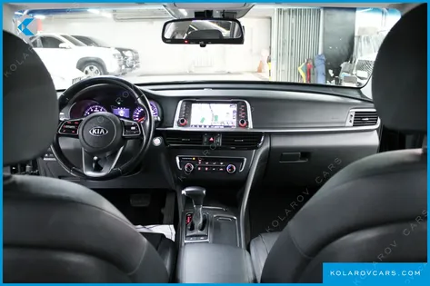 KIA K5 2.0 LPI RENTAL CAR