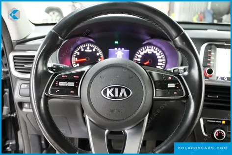 KIA K5 2.0 LPI RENTAL CAR