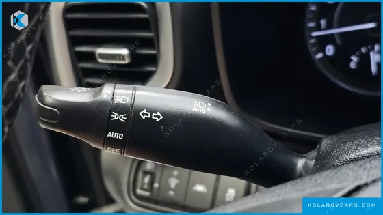 HYUNDAI VENUE 1.6 MODERN