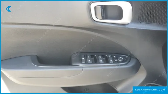 HYUNDAI VENUE 1.6 MODERN