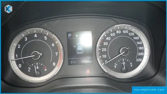 HYUNDAI VENUE 1.6 MODERN