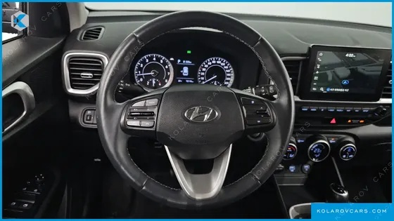 HYUNDAI VENUE 1.6 MODERN
