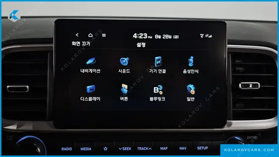 HYUNDAI VENUE 1.6 MODERN