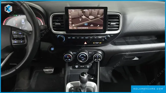 HYUNDAI VENUE 1,6 PREMIUM