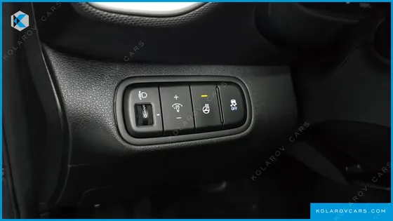 HYUNDAI VENUE 1,6 PREMIUM