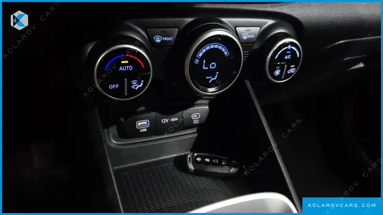HYUNDAI VENUE 1,6 PREMIUM