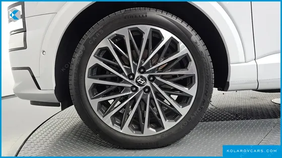 HYUNDAI PALISADE GASOLINE 2.5T 4WD 9-SEATER