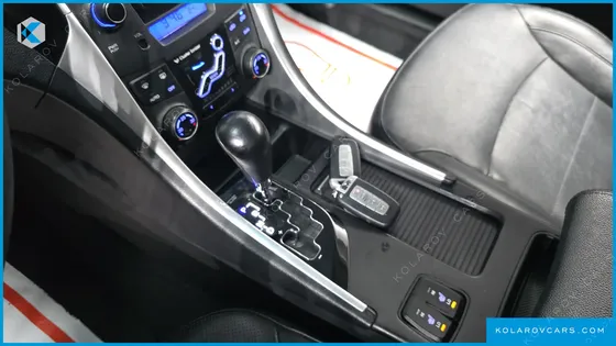 HYUNDAI SONATA LPI PREMIER(HANDICAPPED)