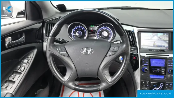HYUNDAI SONATA LPI PREMIER(HANDICAPPED)