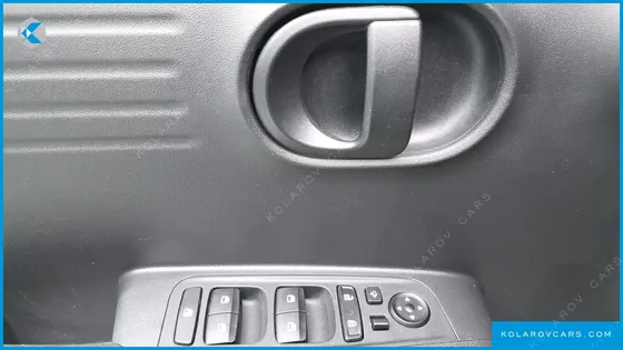 HYUNDAI CASPER THE ESSENTIAL LIGHT