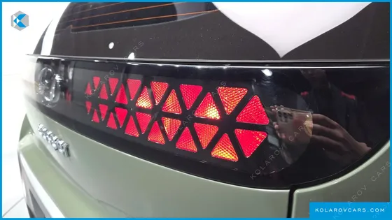 HYUNDAI CASPER THE ESSENTIAL LIGHT