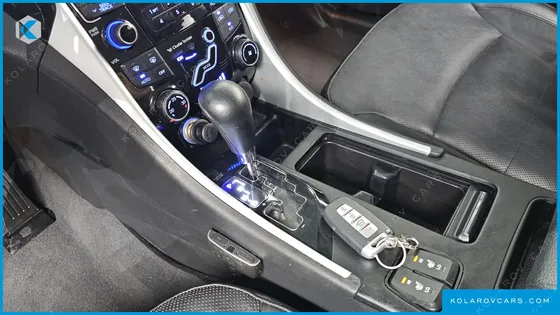 HYUNDAI SONATA LPI PREMIER(HANDICAPPED)