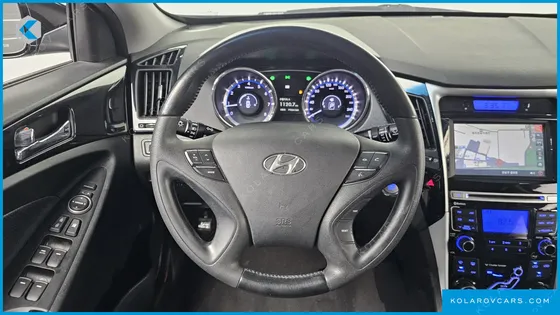HYUNDAI SONATA LPI PREMIER(HANDICAPPED)