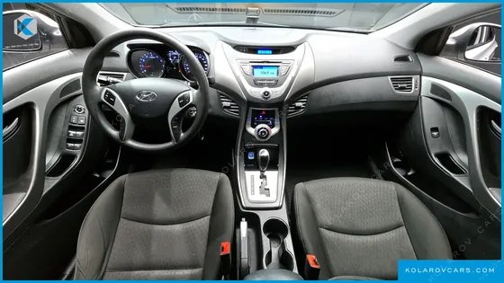 HYUNDAI ELANTRA (AVANTE) M16 GDI DELUXE