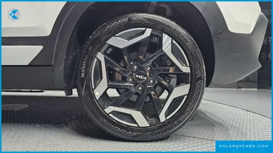 KIA SELTOS GASOLINE 1.6 TURBO 2WD