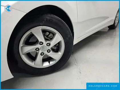 HYUNDAI ELANTRA (AVANTE) M16 GDI LUXURY