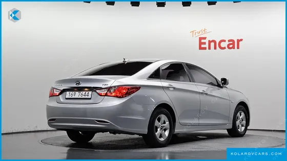 HYUNDAI SONATA LPI DELUXE