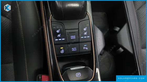 HYUNDAI IONIQ Q